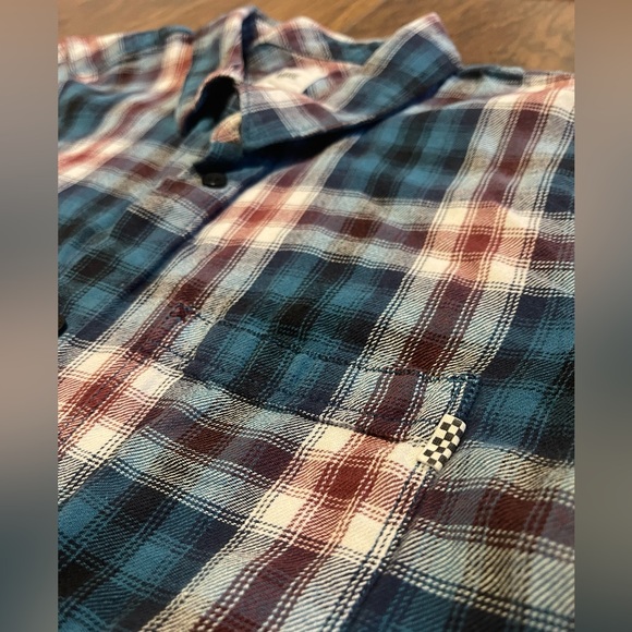 Vans off the walls blue & purple plaid button up shirt - Picture 3 of 6